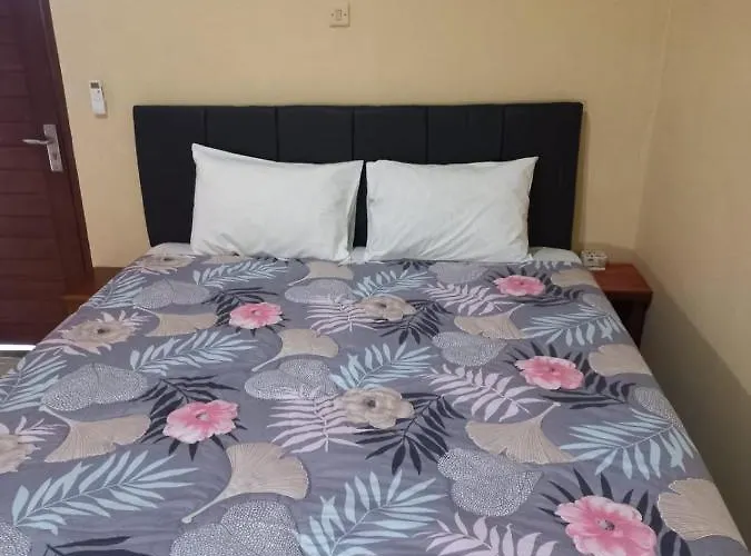 Werkudara Pensión 3*