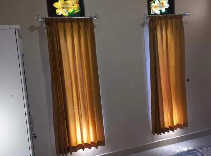 Pensión Werkudara 3*